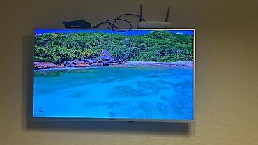 sky vision: Продаю Телевизор Skyworth, диагональ примерно 32–40". Особенности и — 1