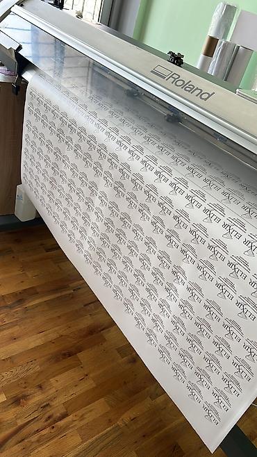 buklet capı: Brend və tədbirlər üçün fərdi stiker/etiket çapı 150 ədəd 5x5 sm - 9 — 8