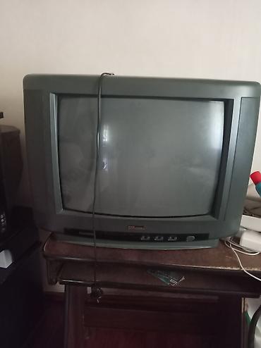 tankda bir tv almaq: Məhsul: Köhnə tip kineskop (CRT) televizorlar – 2 ədəd Təsvir: - — 1