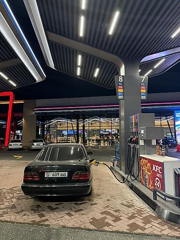 mercedes c220: Mercedes-Benz E-Class: 2000 г., 3.2 л, Автомат, Бензин, Седан — 6