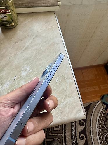 Apple iPhone: IPhone 14, 128 GB, Face ID — 9