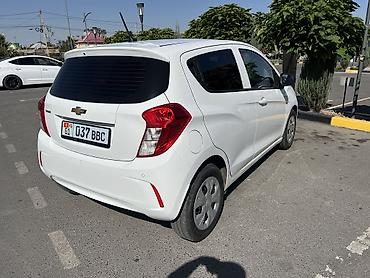 spark 2018: Chevrolet Spark: 2019 г., 1 л, Вариатор, Бензин, Хэтчбэк — 2
