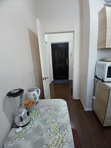 sabuncuda ev: 1 otaqlı mənzil satilir Mida 1 yasamalda əşyasiz kirayə verilse — 2