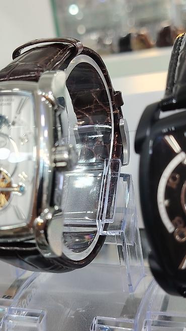 Aksesuarlar: Parmigiani Fleurier – Tonneau formalı, mexaniki, Swiss Made kişi saatı — 9