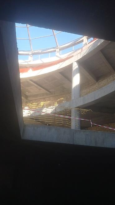 Услуги: Hörgü usdaları qoşa daş 9 manat kərpic 4 manat Təsvir: - Skid-steer — 3