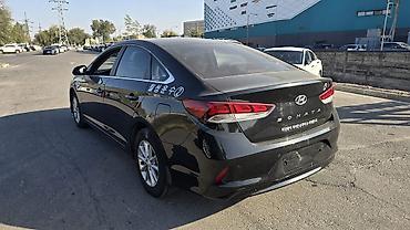 Hyundai: Hyundai Sonata: 2020 г., 2 л, Автомат, Газ, Седан — 5
