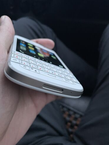 blackberry son telefon v Azərbaycan | BLACKBERRY: Seliqeli veziyyetdedir. Hecbir prablemi yoxdur.Wpdada yaza bilersiz