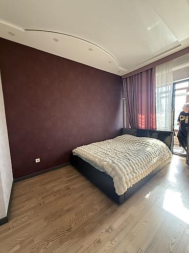 4 ком: 3 комнаты, 114 м², 4 этаж — 9