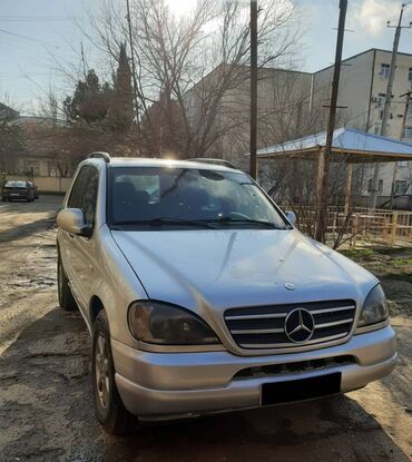 Mercedes-Benz: Mercedes-Benz M-Class: 4.3 l | 2000 il Ofrouder/SUV — 3