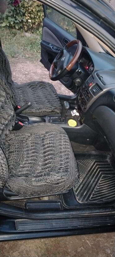 Nissan: Nissan Sunny: 1.6 l | 2008 il Sedan — 6