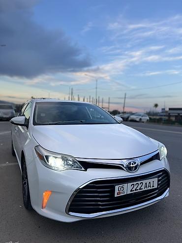 corolla 2016: Toyota Avalon: 2016 г., 2.5 л, Вариатор, Гибрид, Седан — 9