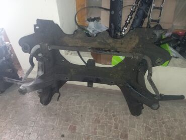 Sbor motorlar və silindr başlıqları: Avtomobil ehtiyat hissələri paketi Təsvir: - Yüngül lehimli disk — 5