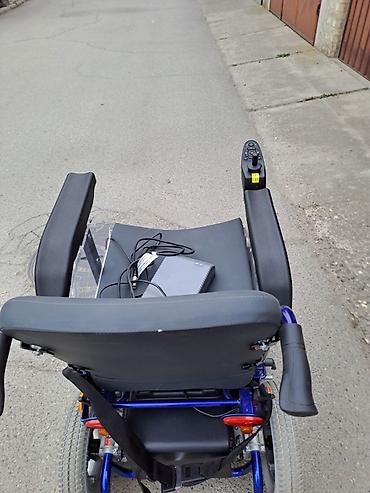 Invalidska kolica: Elektromotorna invalidska kolica – džojstik upravljanje - Kompaktna — 11