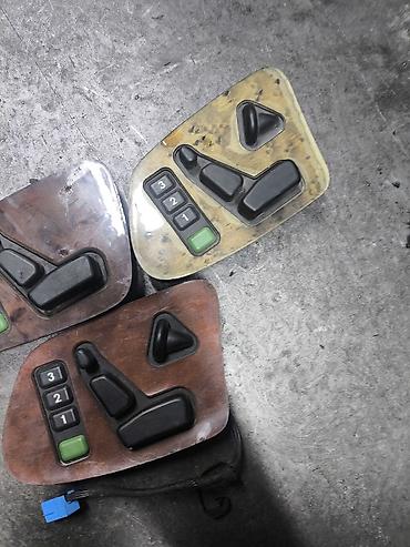 салон 210 мерс: Сenter console Mercedes-Benz 2001 г., Б/у, Оригинал, Германия — 2