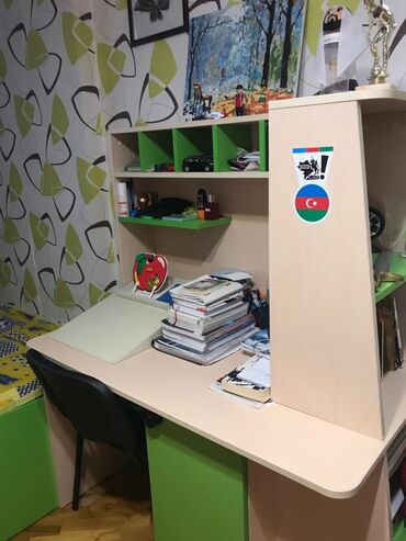 gence mero: Oğlan və qız üçün, 2 təknəfərlik çarpayı, Yazı masası