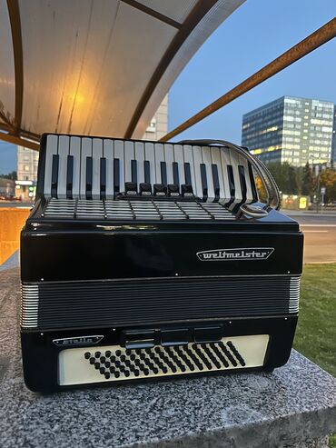 аккардион: Продаю новый Германский аккордеон Аккордеон таптаза боюнча баасына