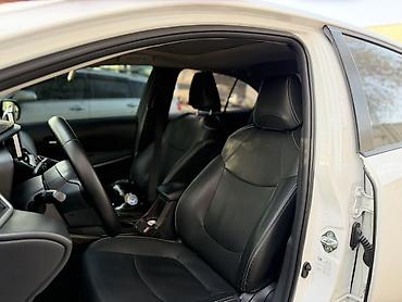 чанган гибрид цена: Toyota Corolla: 2021 г., 1.8 л, Гибрид, Седан — 7
