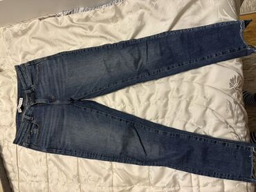 женские джинсовые шорты с завышенной талией: Джинсы, Скинни, Zara, Высокая талия, С разрезом, S