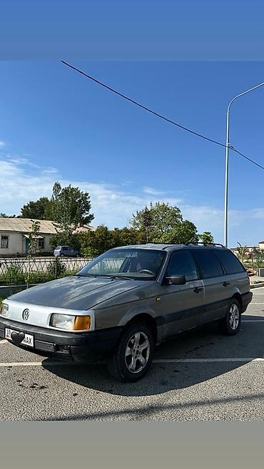 Volkswagen Passat: 1991 г., 2 л, Кол менен иштөөчү, Бензин, Универсал — 3