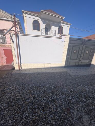 Həyət evləri və villaların satışı: Sabunçu qəs. 6 otaqlı, 200 kv. m, Yeni təmirli — 2