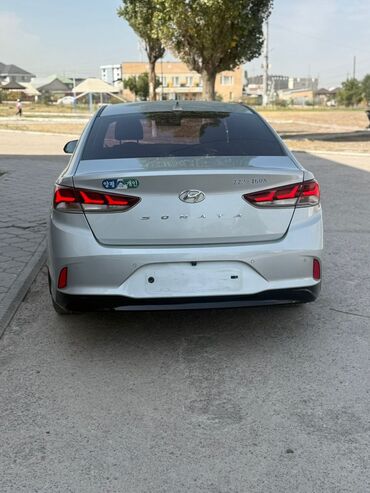 хюндай соната: Hyundai Sonata: 2019 г., Седан