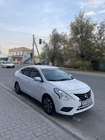Nissan: Nissan Versa: 2016 г., 1.6 л, Вариатор, Бензин, Седан — 4