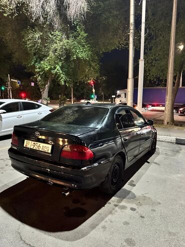 taiota avensis: Toyota Avensis: 1998 г., 1.6 л, Механика, Бензин, Седан