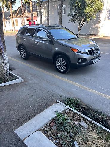 Kia: Kia Sorento: 2 l | 2009 il Ofrouder/SUV — 4