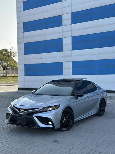 Toyota: Toyota Camry: 2018 г., 2.5 л, Автомат, Бензин, Седан — 1