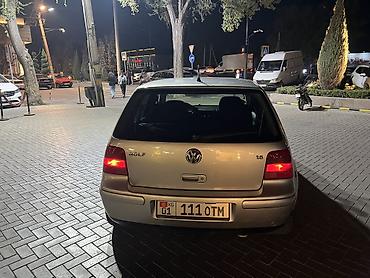 Volkswagen: Volkswagen Golf: 2002 г., 1.6 л, Механика, Бензин, Хэтчбэк — 4