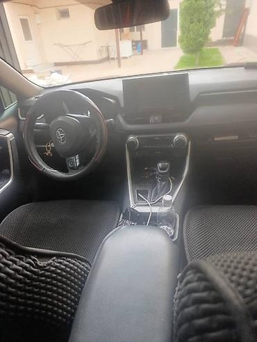 raf4 2020: Toyota RAV4: 2019 г., 2.5 л, Автомат, Бензин, Кроссовер — 6