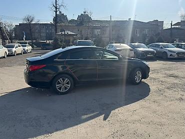 Hyundai: Hyundai Sonata: 2011 г., 2 л, Автомат, Газ, Седан — 5