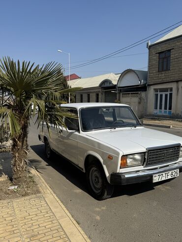 afdamabil: VAZ (LADA) 2107: 1.6 l | 2005 il 47085 km Sedan