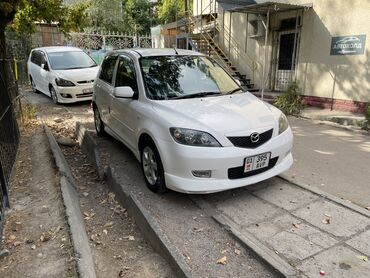 авто рассрочка бишкек фото: Mazda Demio: 2002 г., 1.5 л, Типтроник, Бензин, Хетчбек