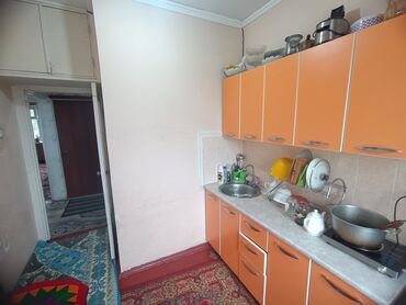 квартира нижний токолдош: 2 комнаты, 16 м², 105 серия, 4 этаж