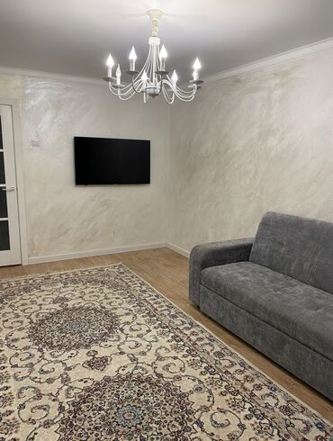 частный дом под квартиру: 2 комнаты, 50 м², 104 серия, 4 этаж, Старый ремонт