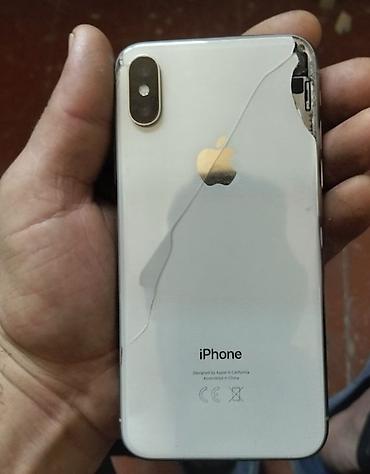 Apple iPhone: IPhone X — 4
