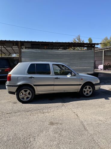 аудиге диска: Volkswagen Golf: 1992 г., 1.8 л, Механика, Газ, Хетчбек