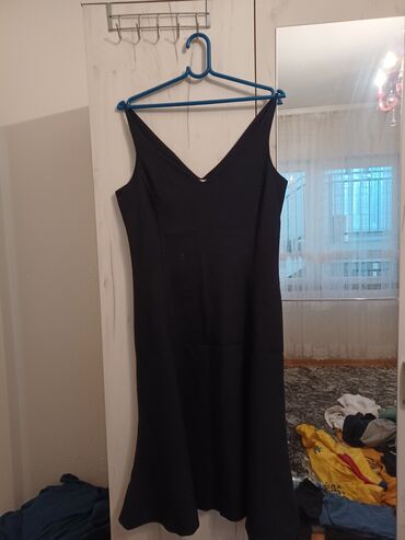 haljine a kroja za punije: L (EU 40), bоја - Crna, Koktel, klub, Na bretele