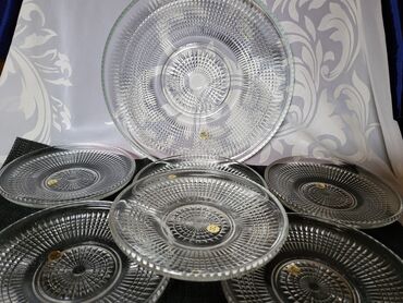 Kuhinjski setovi: Poljski nov servis za torte,kolace iz 70,80ih. Nov servis,pun na lalafo.rs — 6 Kuhinjski setovi: Poljski nov servis za torte,kolace iz 70,80ih. Nov servis,pun — 6