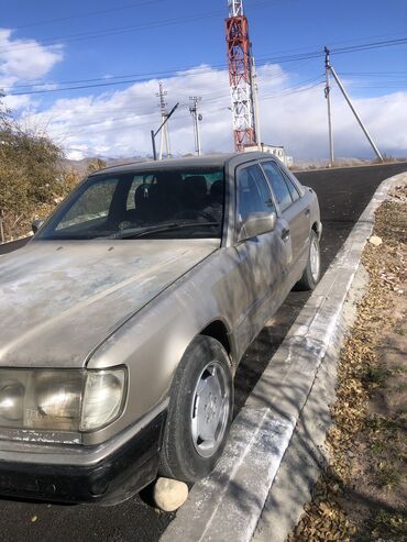 мерс 124 автомобиль: Mercedes-Benz W124: 1987 г., 2 л, Механика, Бензин, Седан