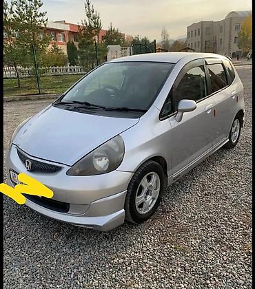 хонда фит ош: Honda Fit: 2002 г., 1.5 л, Автомат, Бензин, Хэтчбэк — 1