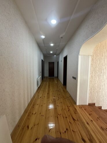 Həyət evləri və villaların satışı: 7 otaqlı, 144 kv. m, Orta təmir — 18