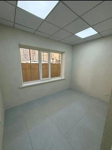 Продажа коммерческой недвижимости: Продажа магазинов В жилом доме, 91 м², Евроремонт, Отдельный вход, 1 этаж — 2