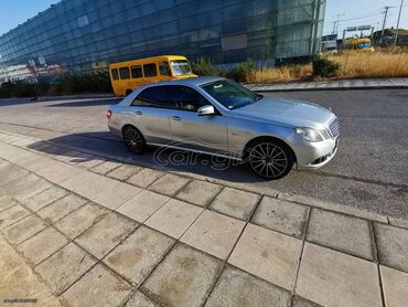 Mercedes-Benz: Mercedes-Benz E 250: 1.8 l. | Λιμουζίνα — 2
