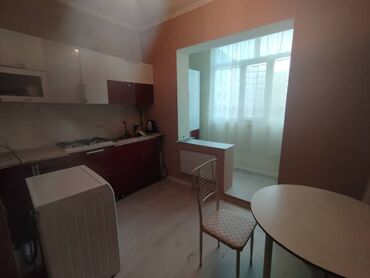 Продажа квартир: 1 комната, 44 м², 106 серия улучшенная, 2 этаж, Евроремонт