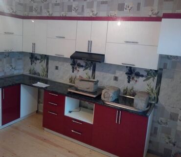 Sifarişlə mətbəx mebeli: Sifarişlə mətbəx dəsti, Özü çəkən petlələr, Mat laminat, Kredit yoxdur, Rayonlara çatdırılma, Pulsuz çatdırılma — 5