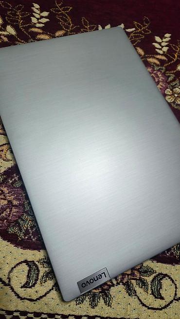 Lenovo IdeaPad 3 15IGL05 (модель 81WQ), цвет Platinum Grey. Ключевые