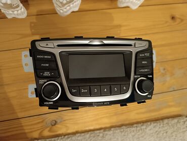 chevrolet cruze monitor satilir: Hundai accent 2014 (1.4) maşının üstündən çıxarılan moqintofon satılır