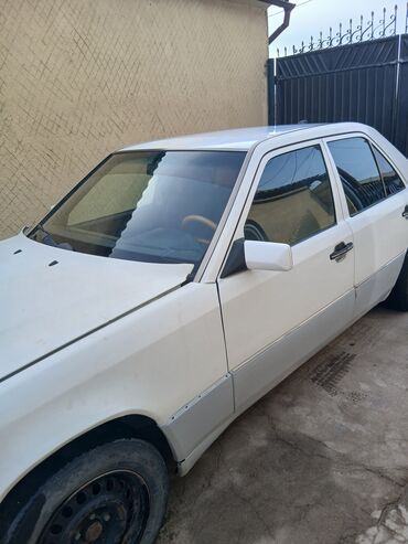 Mercedes-Benz: Mercedes-Benz W124: 1990 г., 3 л, Механика, Дизель, Седан — 10